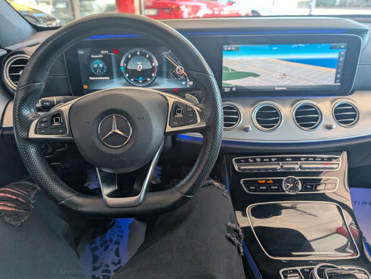 Mercedes E 220 DIESEL BERLINA AMG