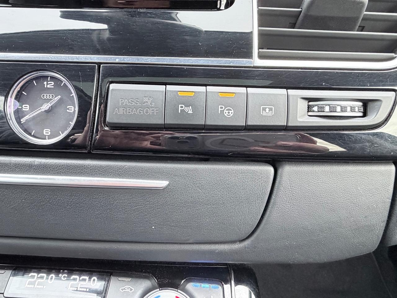 Audi A8 L 3.0TDI 262CV quattro LONG President EURO6