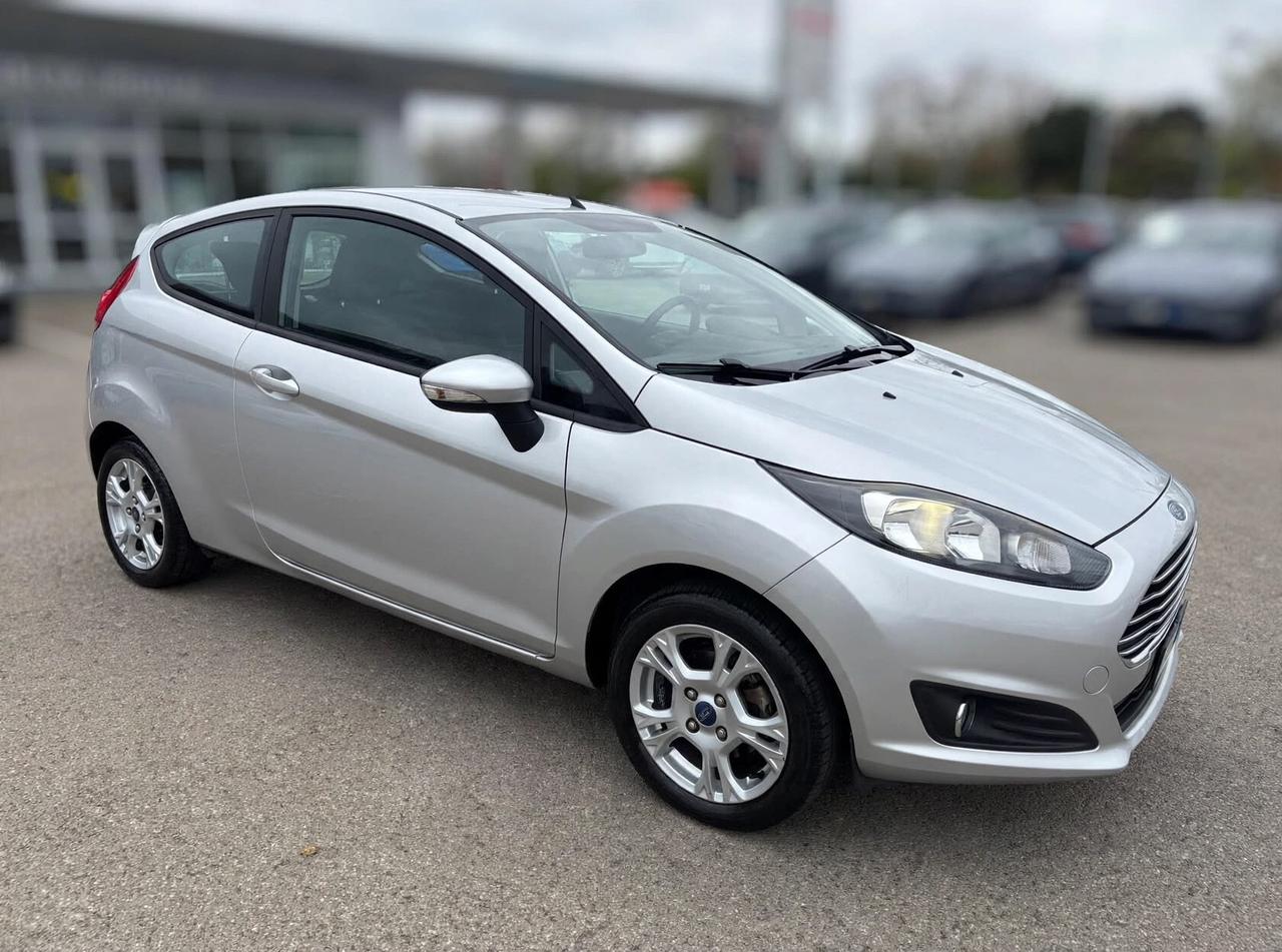 Ford Fiesta 1.5 TDCi 75CV 3 porte