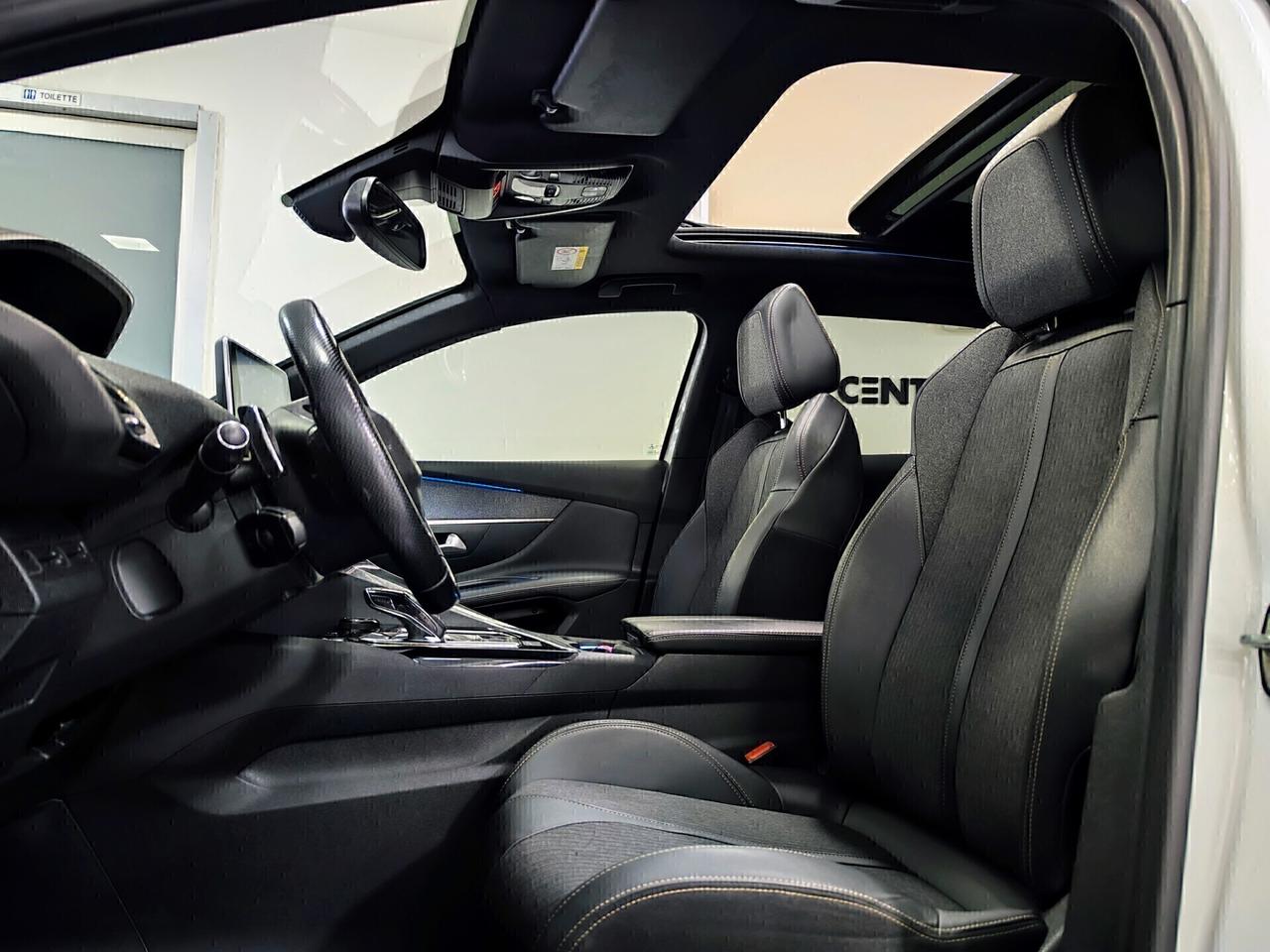 Peugeot 3008 BlueHDi 130 EAT8 GT Line Tetto Led Unico Proprietario