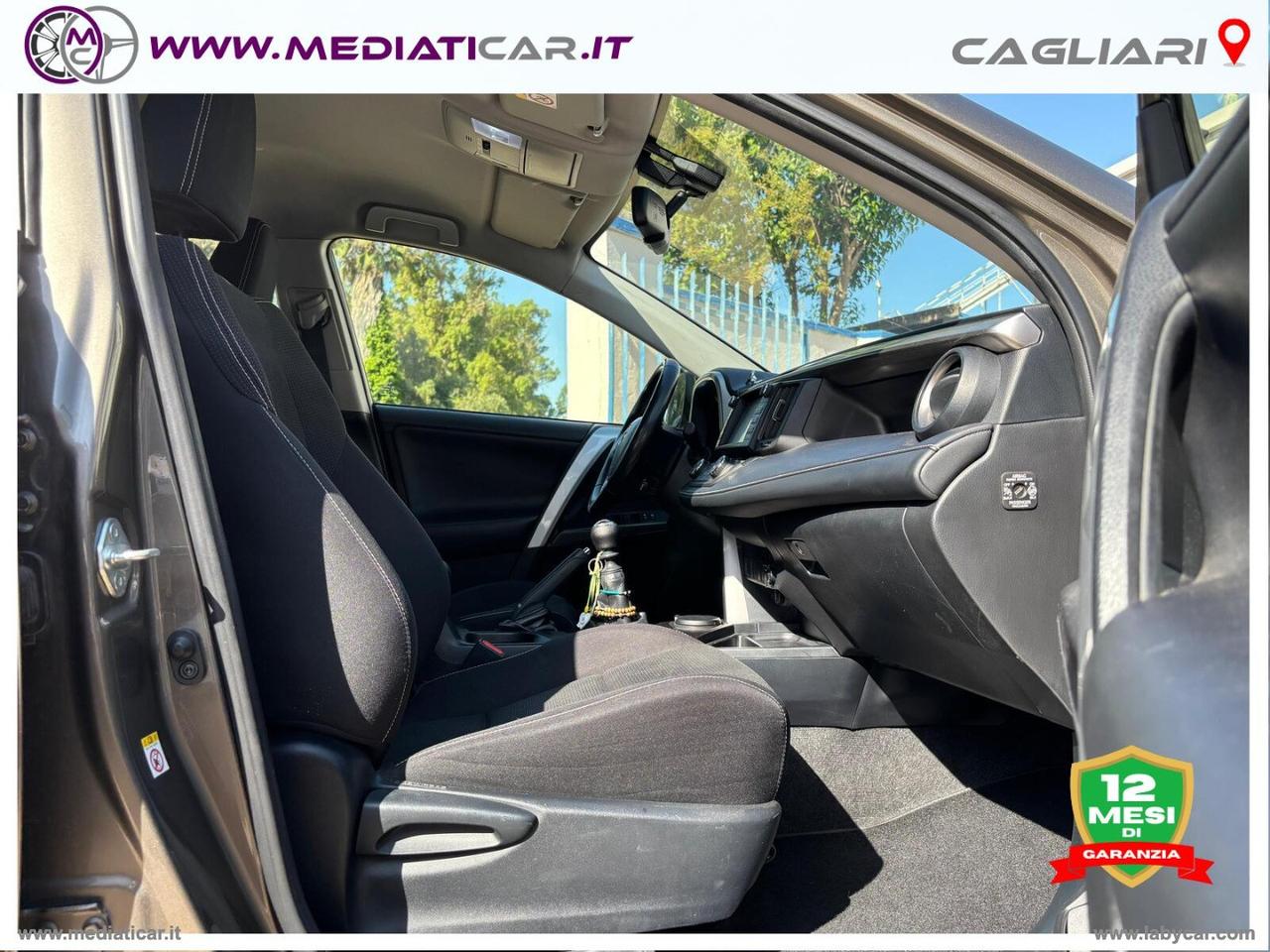 TOYOTA RAV4 2.0 D-4D 2WD Active