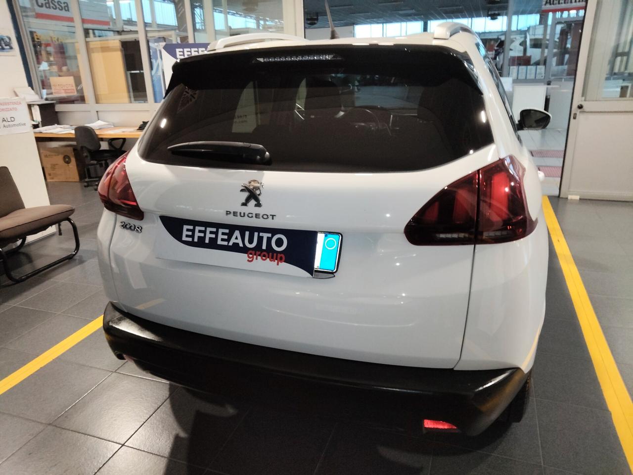 Peugeot 2008 BlueHDi 100 S&S Allure