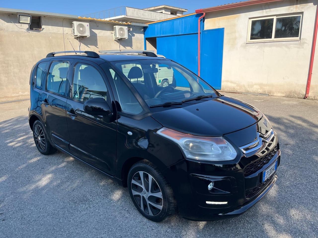 Citroen C3- Picasso -1.6 hdi - full-2013