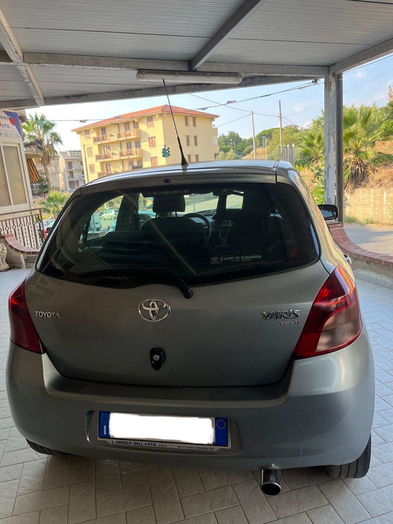 Toyota Yaris 1.3 5 porte Navi