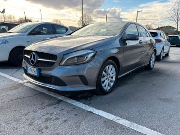 Mercedes Classe A PREMIUM 180 D - 2016