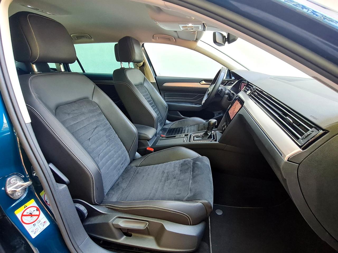 Volkswagen Passat Variant 2.0 TDI 150 CV DSG Executive