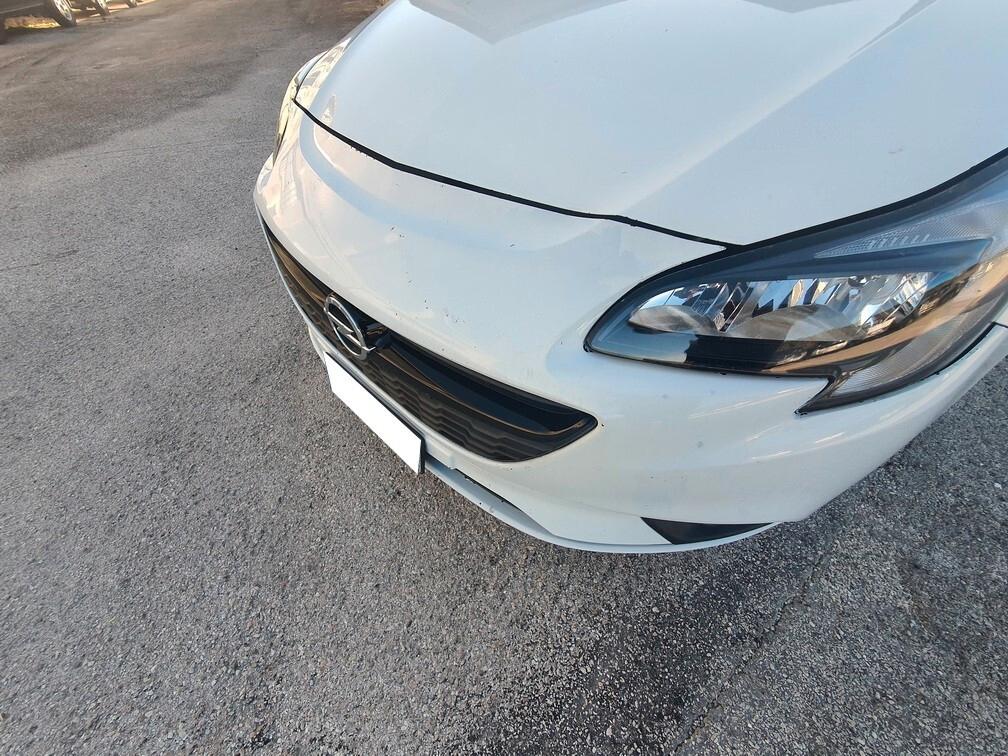 Opel Corsa 1.4 90CV GPL Tech 5p. b-Color