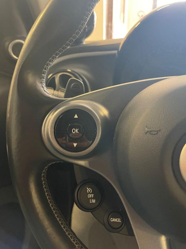 SMART Brabus 0.9cc BRABUS TAILOR MADE CABRIO 109cv NAVI SENSORI