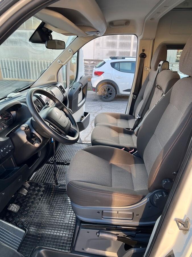 Peugeot Boxer 330 2.0 BlueHDi/160CV FAP PC-TN Combi Premium