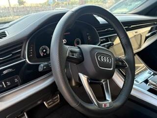 Audi Q8 SUV 45 TDI quattro tiptronic S line edition