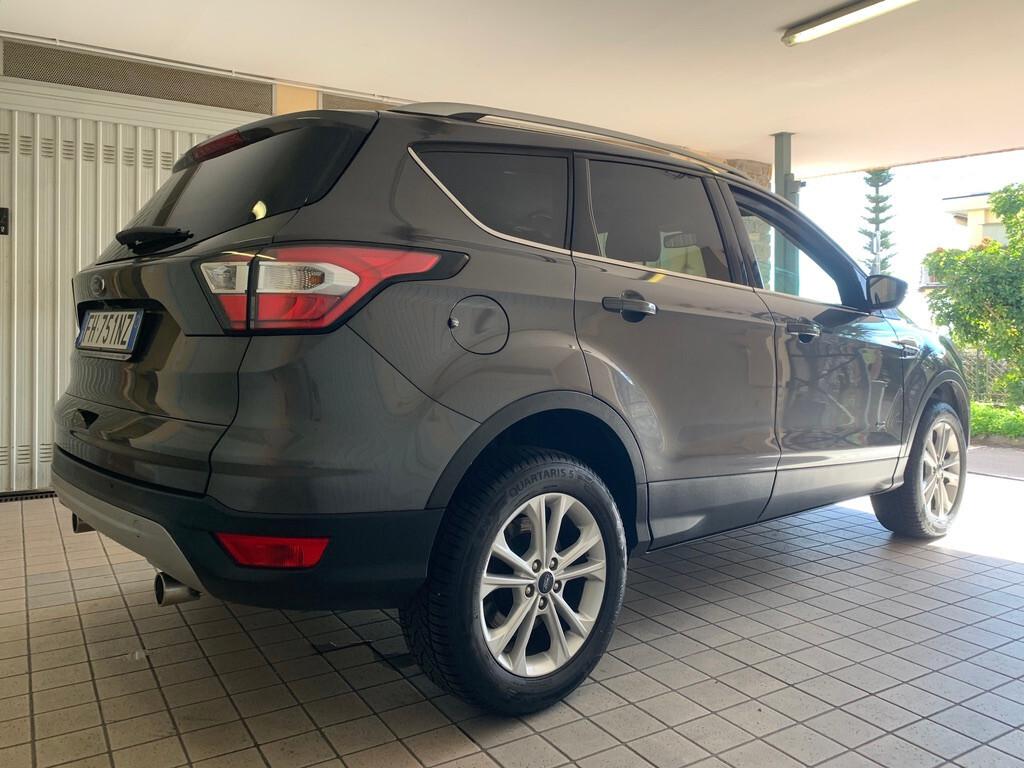 Ford Kuga 2.0 tdci Titanium s AWD