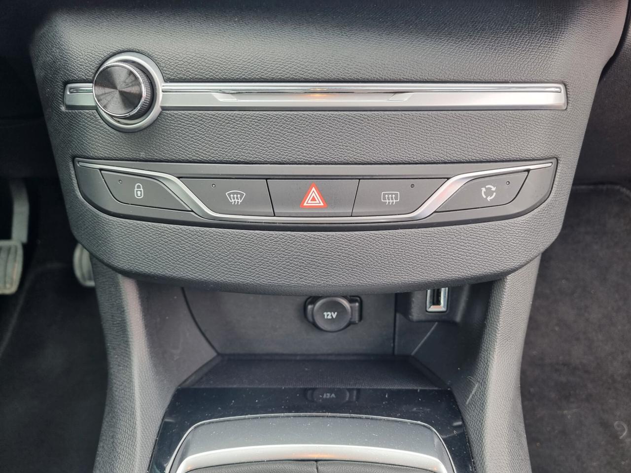 Peugeot 308 BlueHDi 130 S&S Business 09/2018- TAGLIANDATA