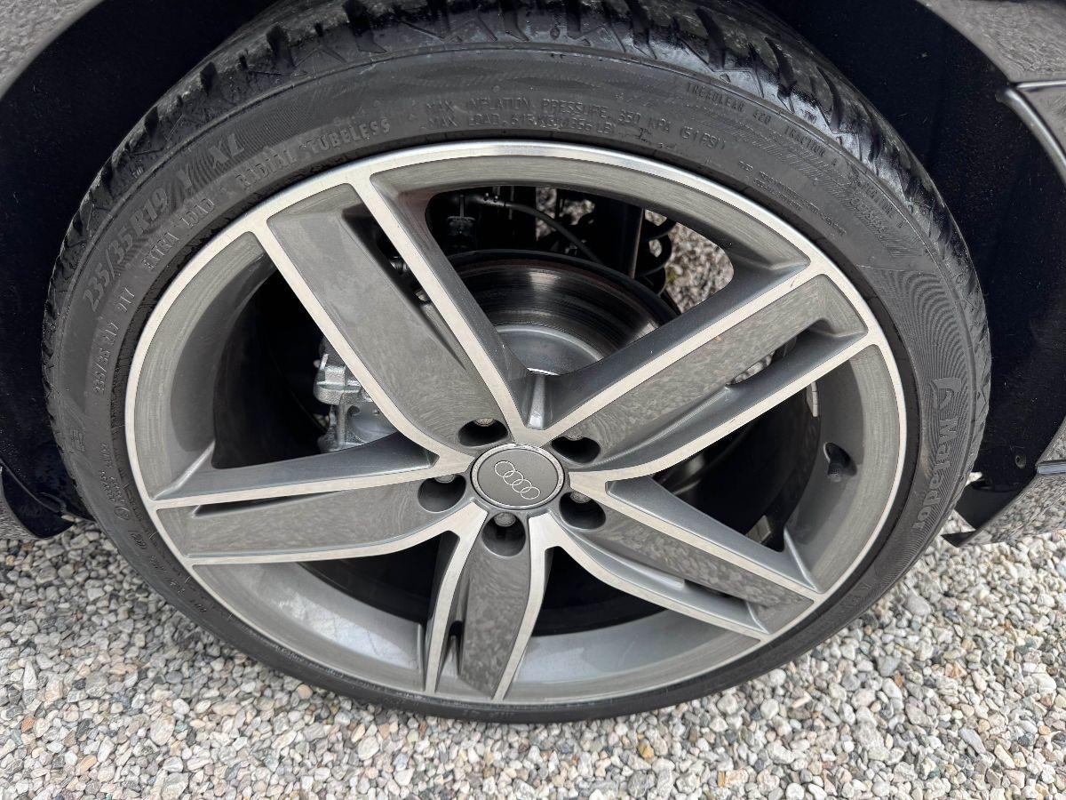 AUDI - A3 - 2.0 TDI 184CV S tr t quattro S-LINE