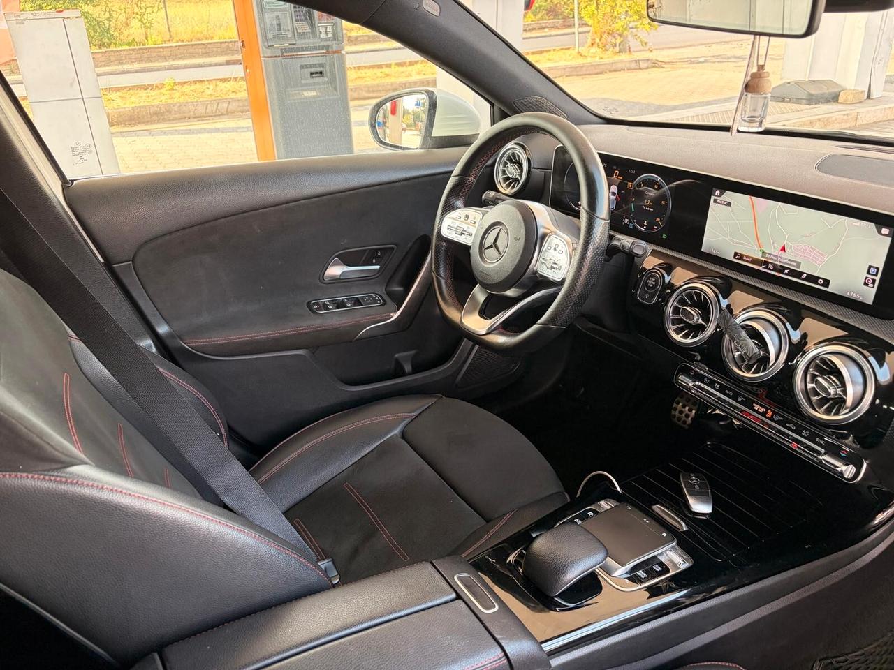 Mercedes-benz A 200 Automatic Premium AMG, VETRI PRIVACY, CERCHIO 18 PREZZO VERO!!!