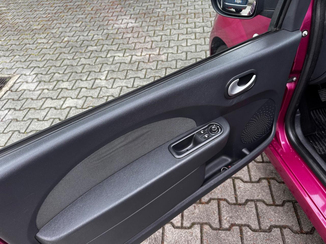 Renault Twingo 1.2 neopatentati unico proprietario