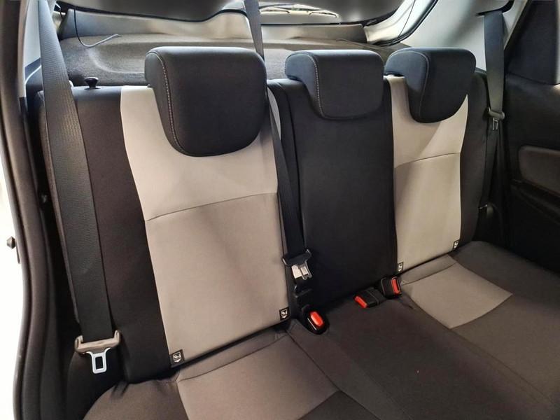 TOYOTA YARIS 1.5 Hybrid Business 5 PORTE