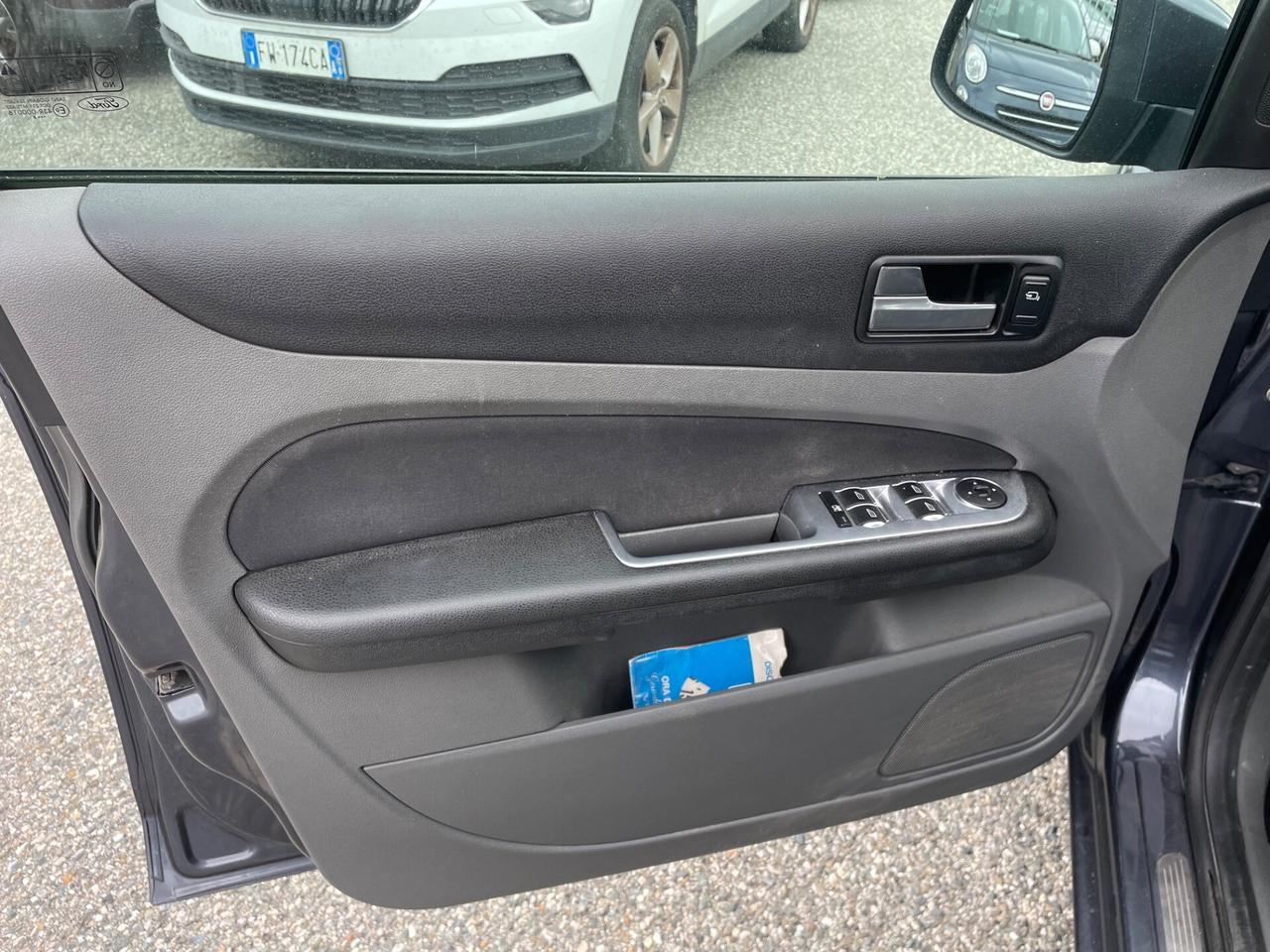 Ford Focus 1.6 TDCi (110CV)/TAGLIANDI/GARANZIA