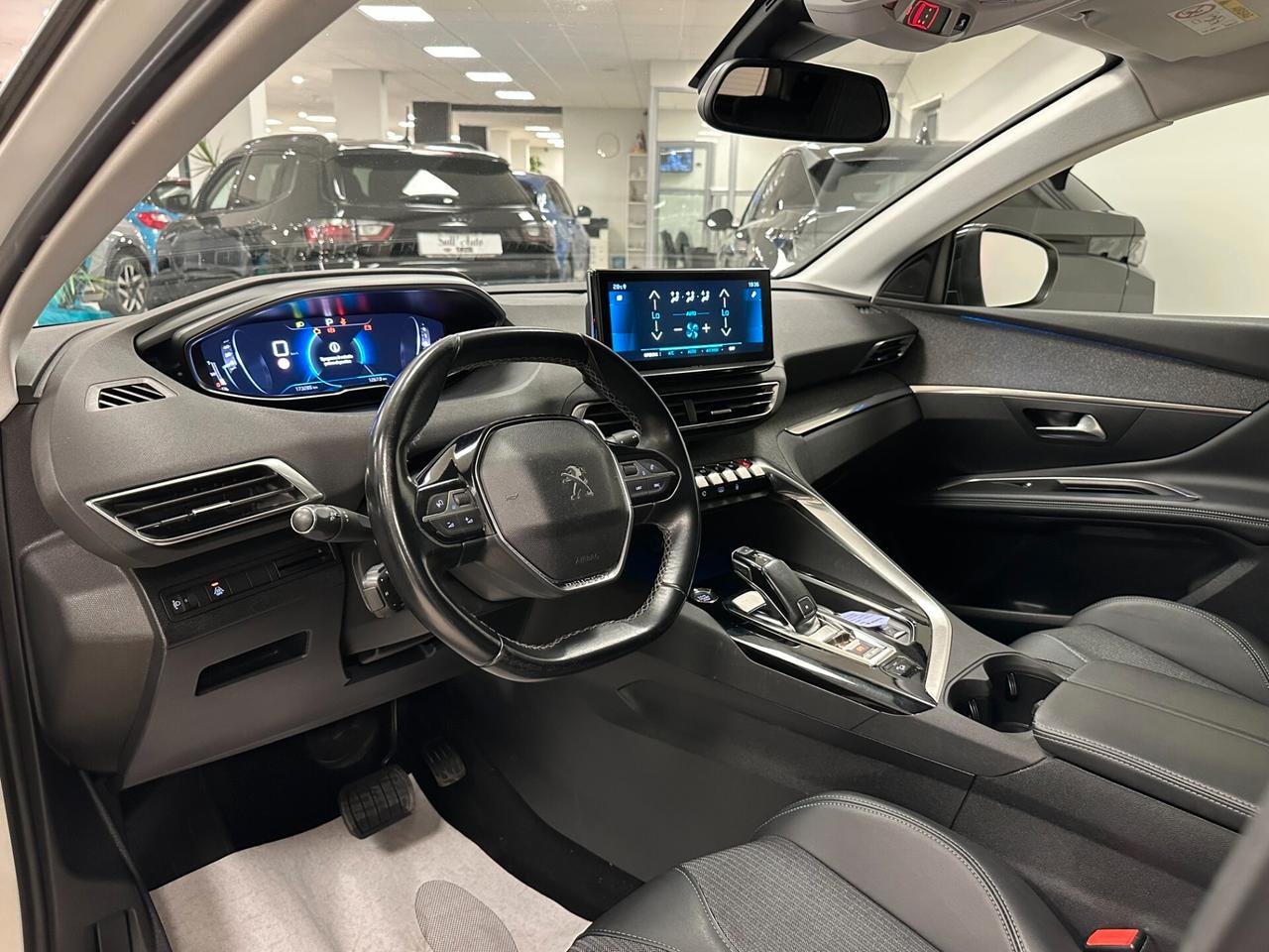 Peugeot 3008 BlueHDi 130 S&S EAT8 Allure Pack 2022