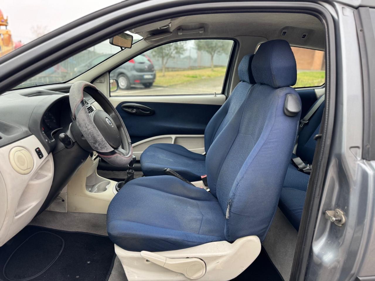 Fiat Punto 1.2 16V 3 porte Emotion GPL