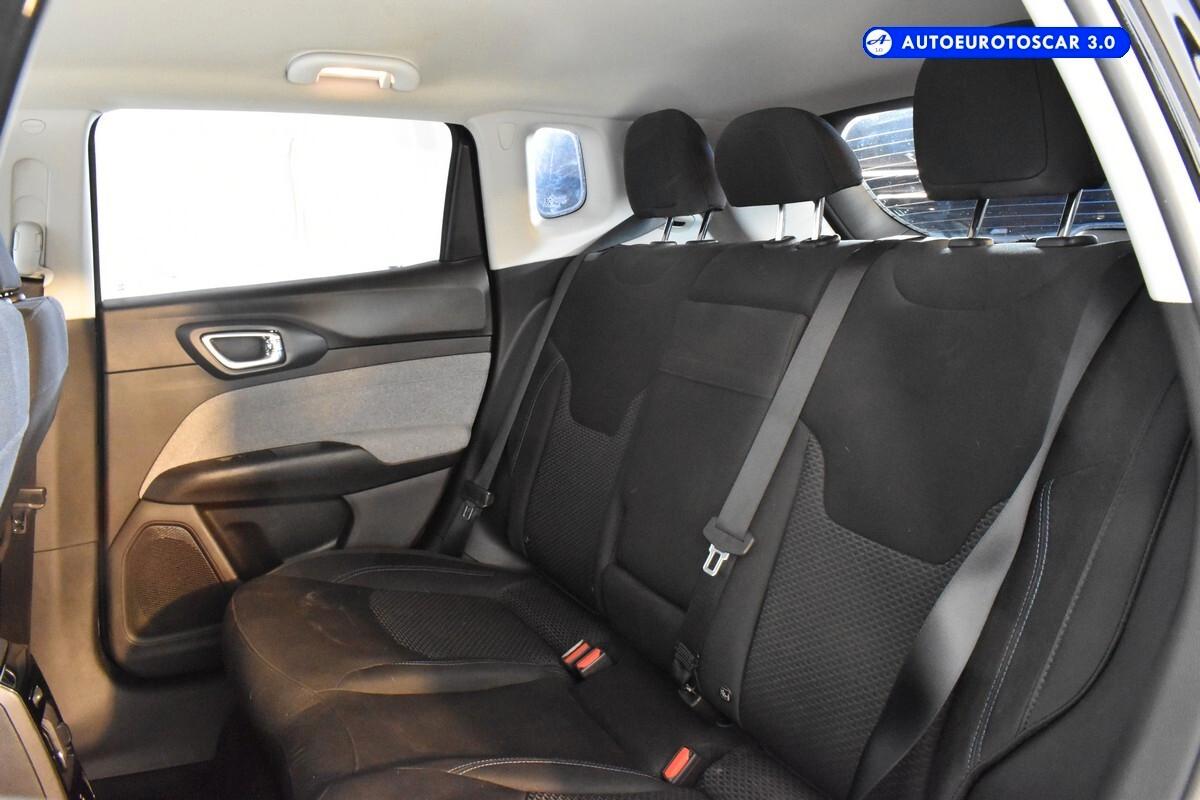 Jeep Compass 1.6 Multijet II 2WD Night Eagle