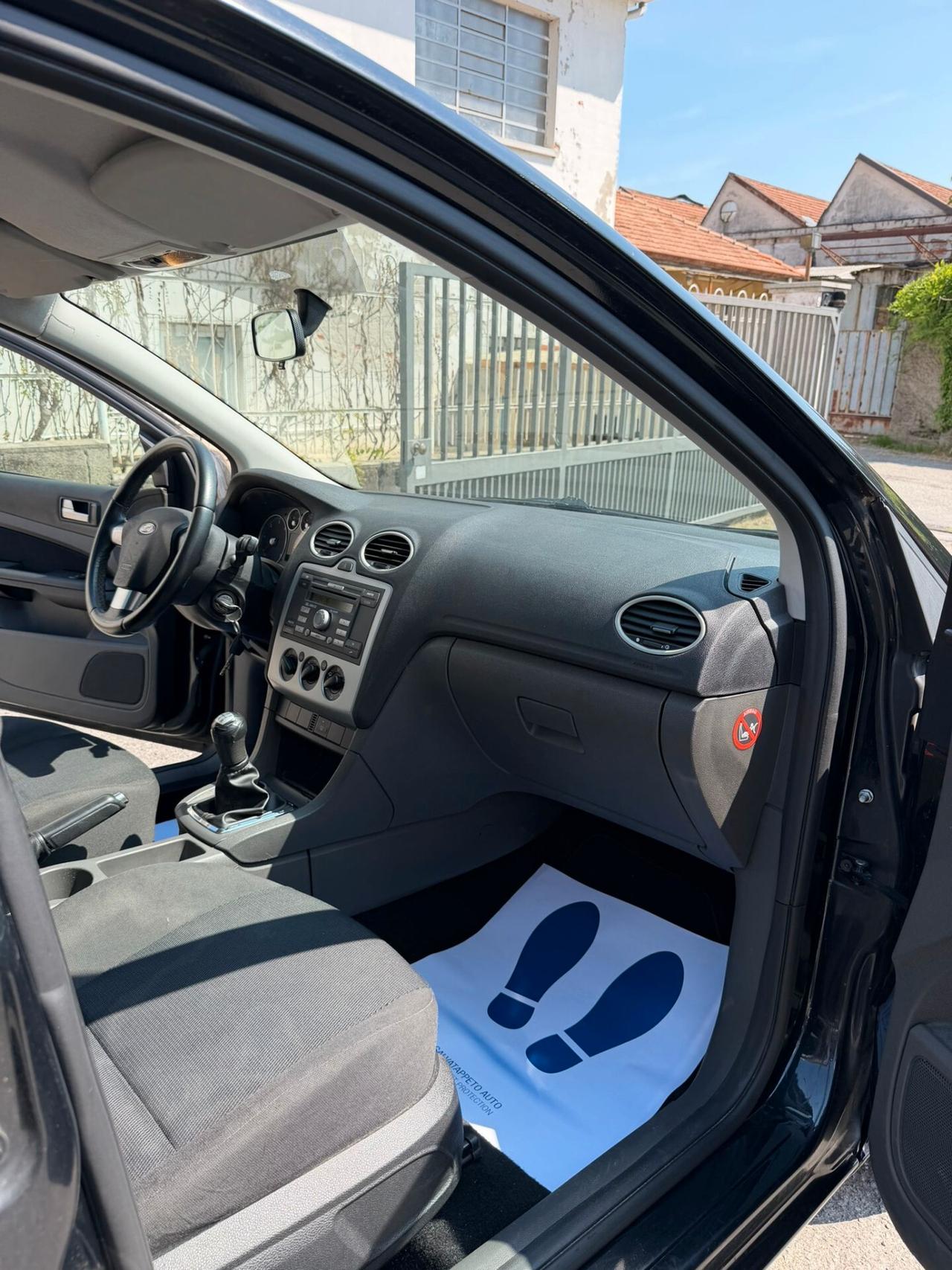 Ford Focus C-Max Focus+ 1.6 TDCi (90CV) Coupé