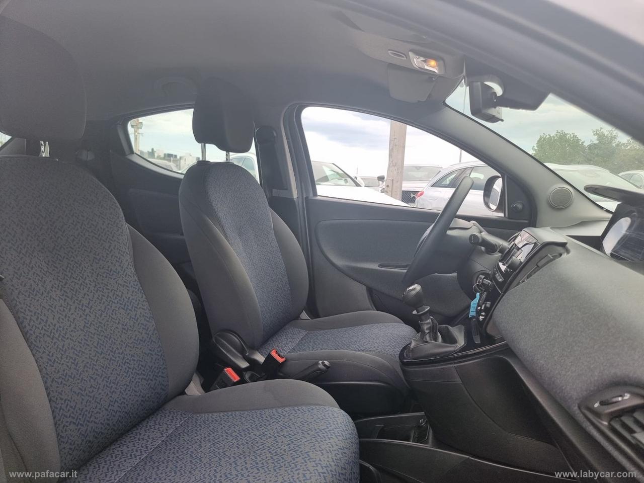 LANCIA Ypsilon 1.0 FireFly 5pS&S Hyb. Eco Silv.