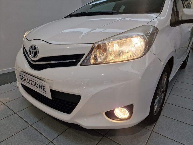 Toyota Yaris Yaris 1.0 5 porte Lounge