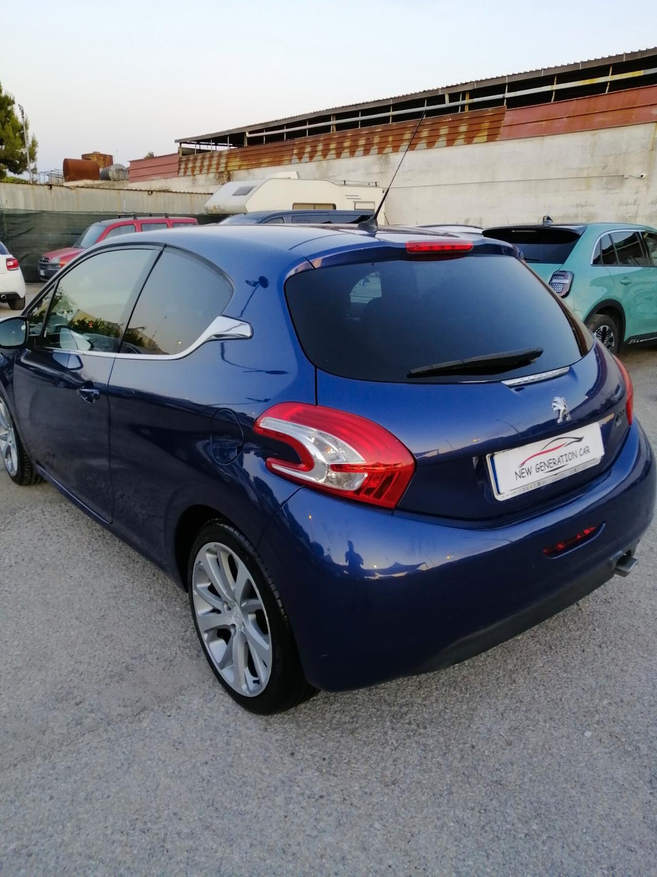 Peugeot 208 1.4 HDi 68 CV 3 porte Allure