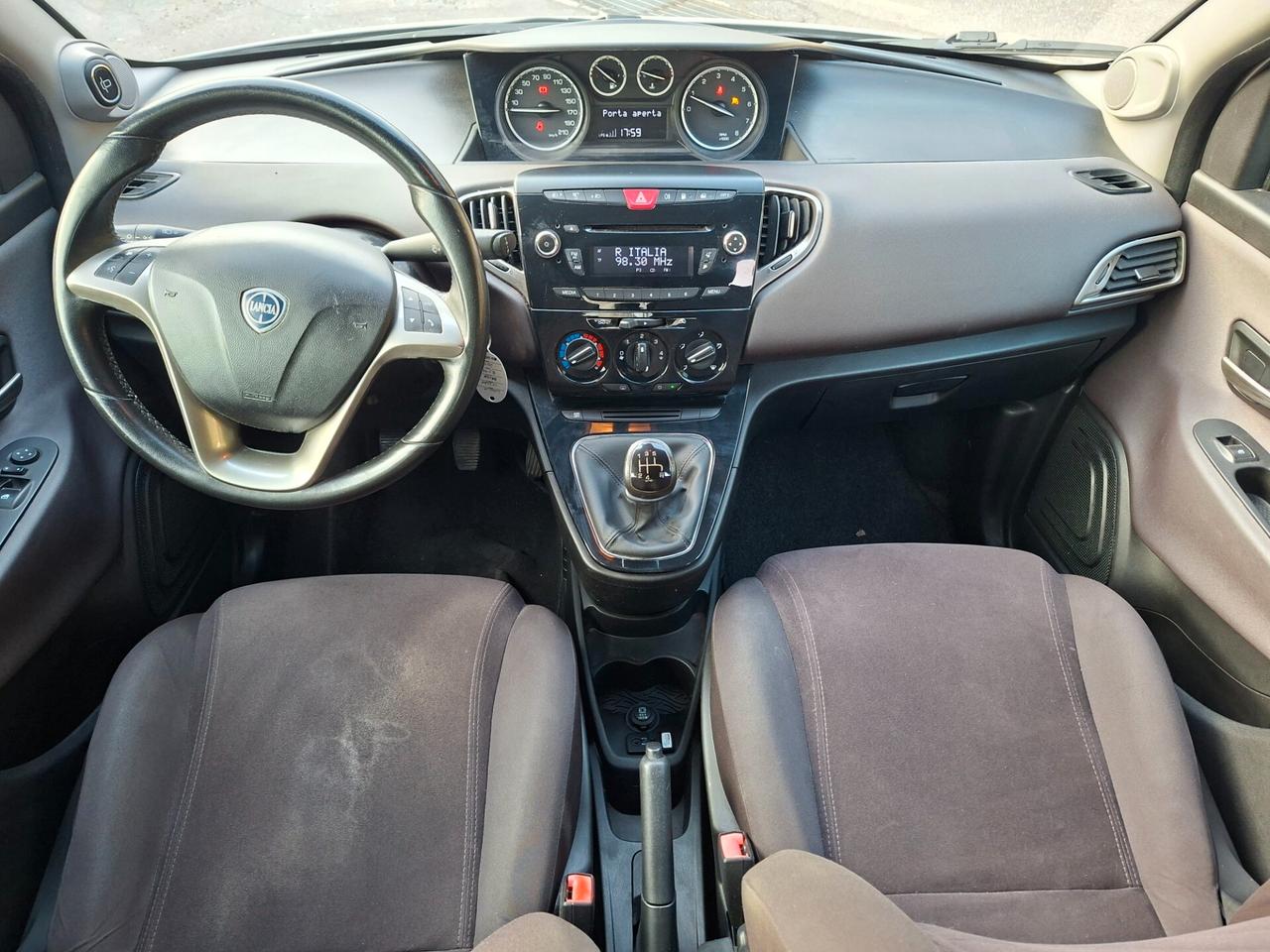 Lancia Ypsilon 1.2 GPL FINO AL 2034 / DA NEOPATENTATI / EURO 6