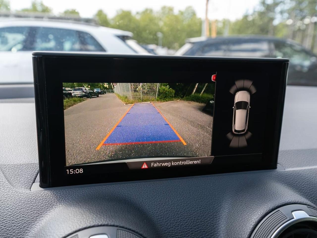 Audi Q2 35 TFSI S tronic LED