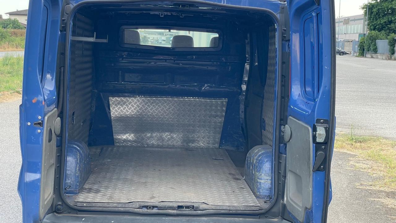 Opel Vivaro 27 2.0 CDTI 120CV PC-TN Furgone