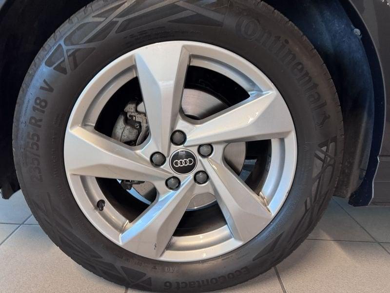 Audi Q3 35 TDI Business Plus