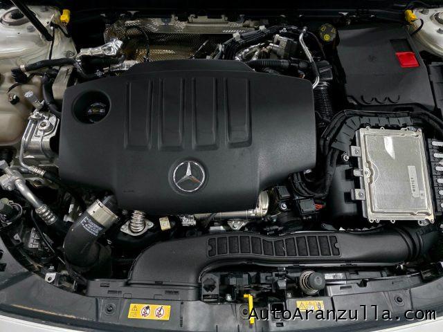 MERCEDES-BENZ A 200 d Automatic Premium AMG Night Edition 150CV Tetto