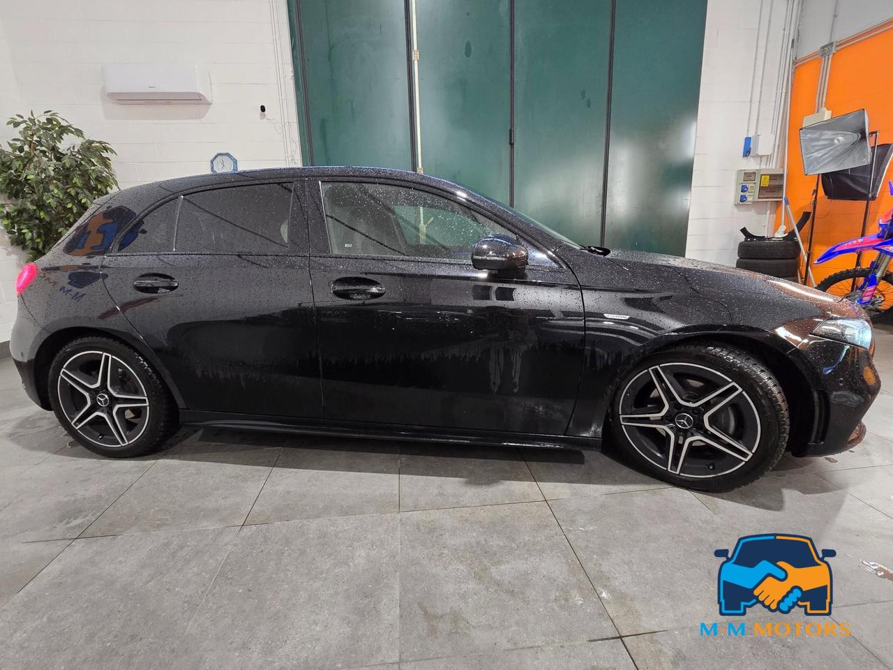 Mercedes A 180 D Premium 8G-DCT