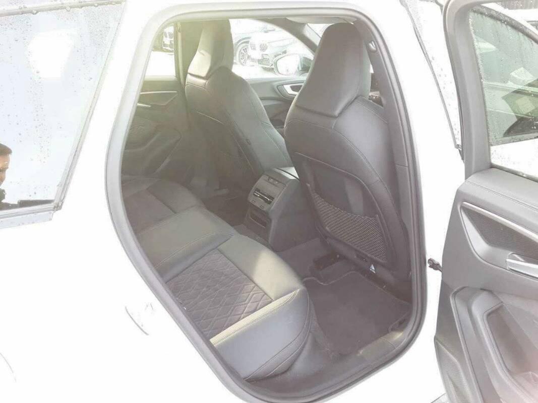 Audi A5 Avant 2.0 tdi mhev S line edition 204cv s-tronic