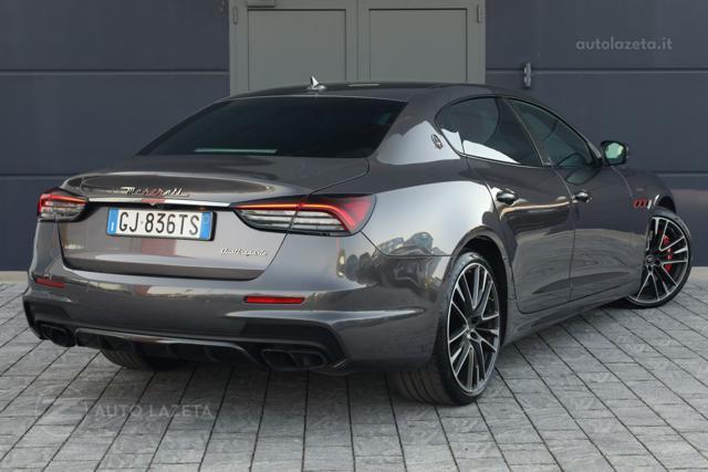 MASERATI Quattroporte V8 580 CV Trofeo