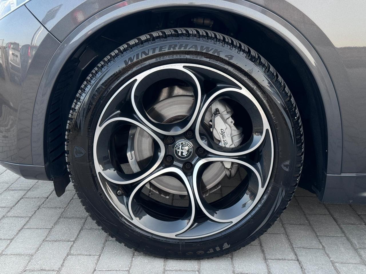 Alfa Romeo Stelvio 2.2 Turbodiesel 210 CV AT8 Q4 Veloce Tì*FULL*3 ANNI GARANZIA*