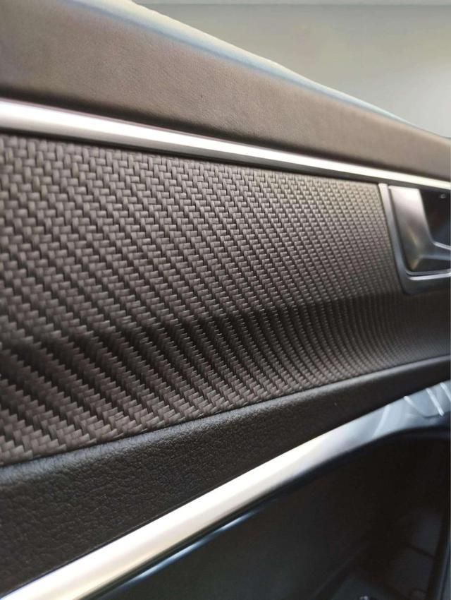AUDI RS6 Avant 4.0 TFSI V8 quattro tiptronic Color esclusiv
