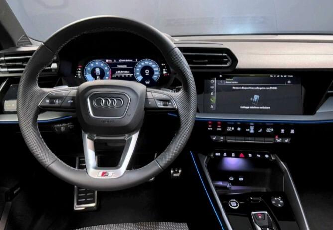 Audi A3 Sedan 35 TFSI S tronic line edition