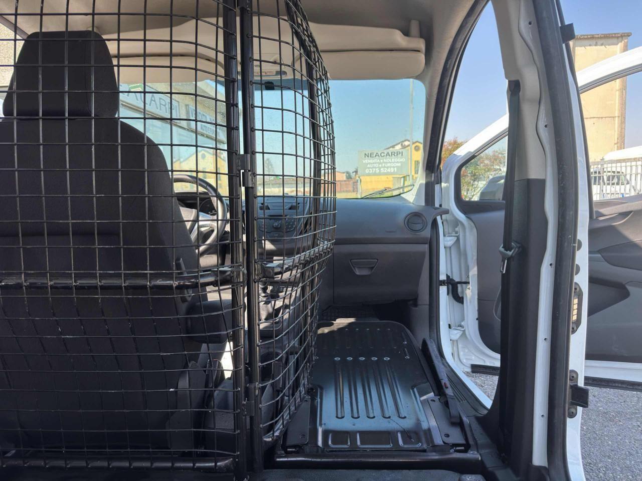 Ford Transit Courier 1.5 TDCi 75CV-OTTIME CONDIZIONI-SENSORI+IVA-E6D-