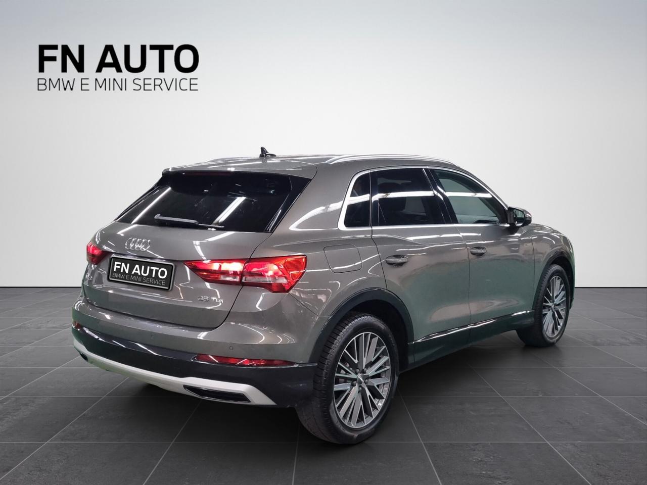 Audi Q3 35 TDI S tronic Business Advanced