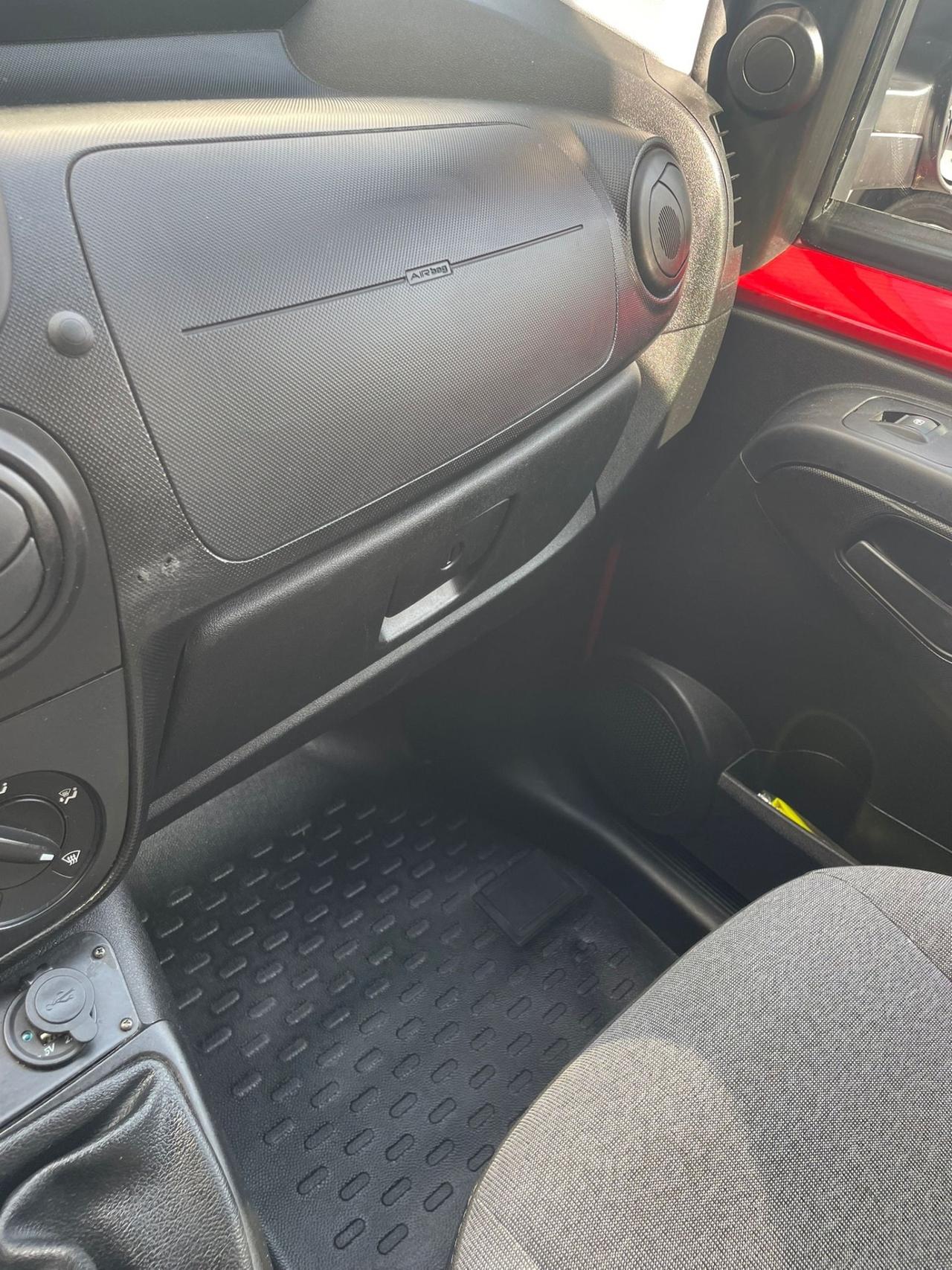 Fiat Fiorino 1.3 MJT 95CV Cargo Adventure