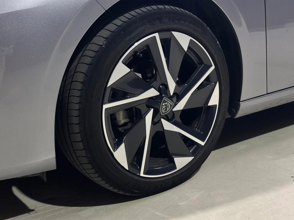 Peugeot 308 1.2 puretech Allure Pack s&s 130cv eat8