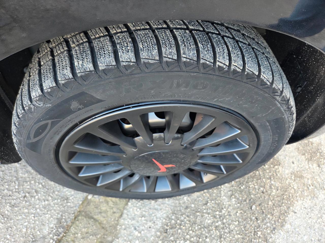 LANCIA YPSILON 1.2 BENZINA 70 CV GPL KM 99000 CERTIFICATI