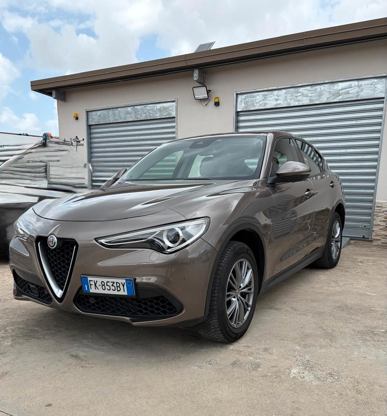 Alfa Romeo Stelvio 2.0 Turbo 200 CV AT8 Q4 Super