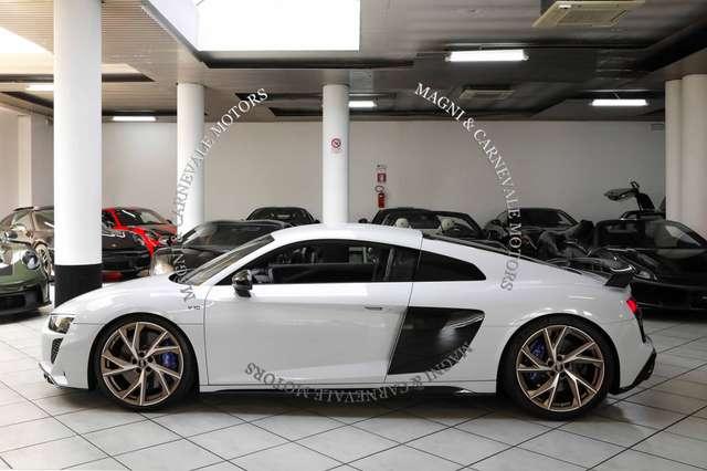 Audi R8 V10 PERFORMANCE|CARBOCERAMIC|B&O|BLACK LOOK|SCARIC