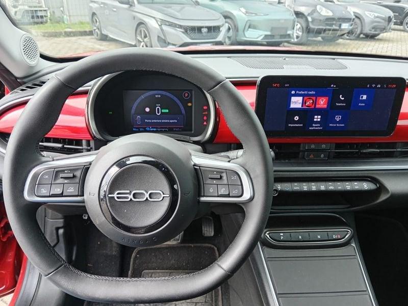 FIAT 600e Elettrica 156cv Red