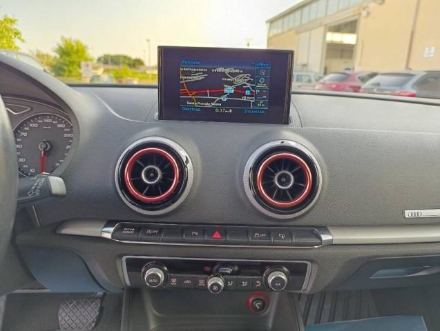 Audi A3 2.0 tdi Attraction 150cv s-tronic E6