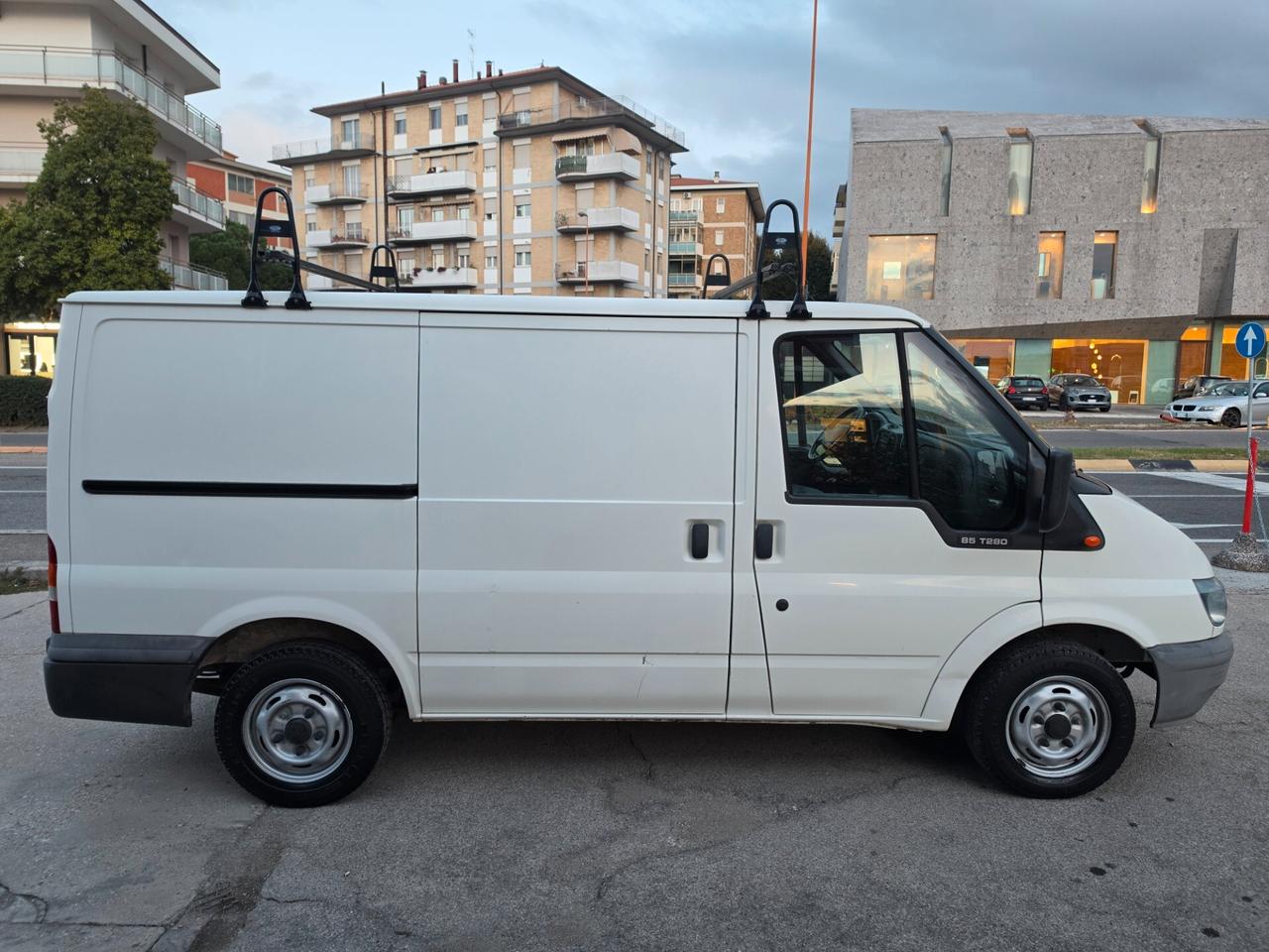 Ford Transit 280 2.0 TD/85 cat PC Furgone