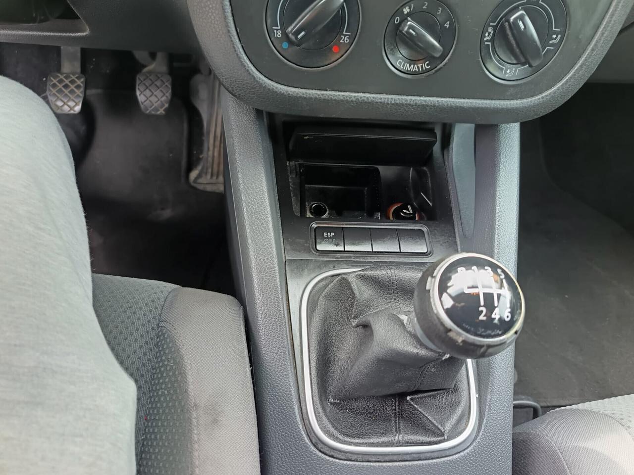 Volkswagen Golf 1.9 TDI 5p. Sportline